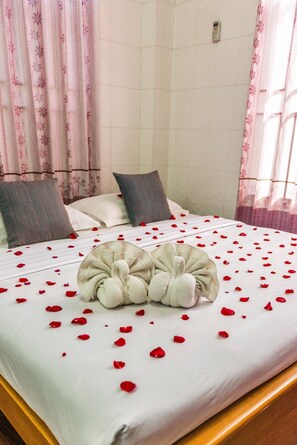 Superior kamer | Een minibar, een kluis op de kamer, geluiddichte muren, gratis wifi