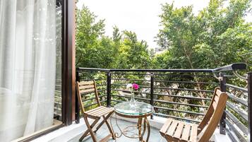 Villa | Schreibtisch, Verdunkelungsvorhänge, kostenloses WLAN