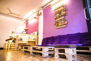 Sala de estar en el lobby