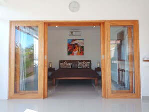 1 bedroom, in-room safe, blackout curtains, iron/ironing board - Fabia Villas (Seminyak)