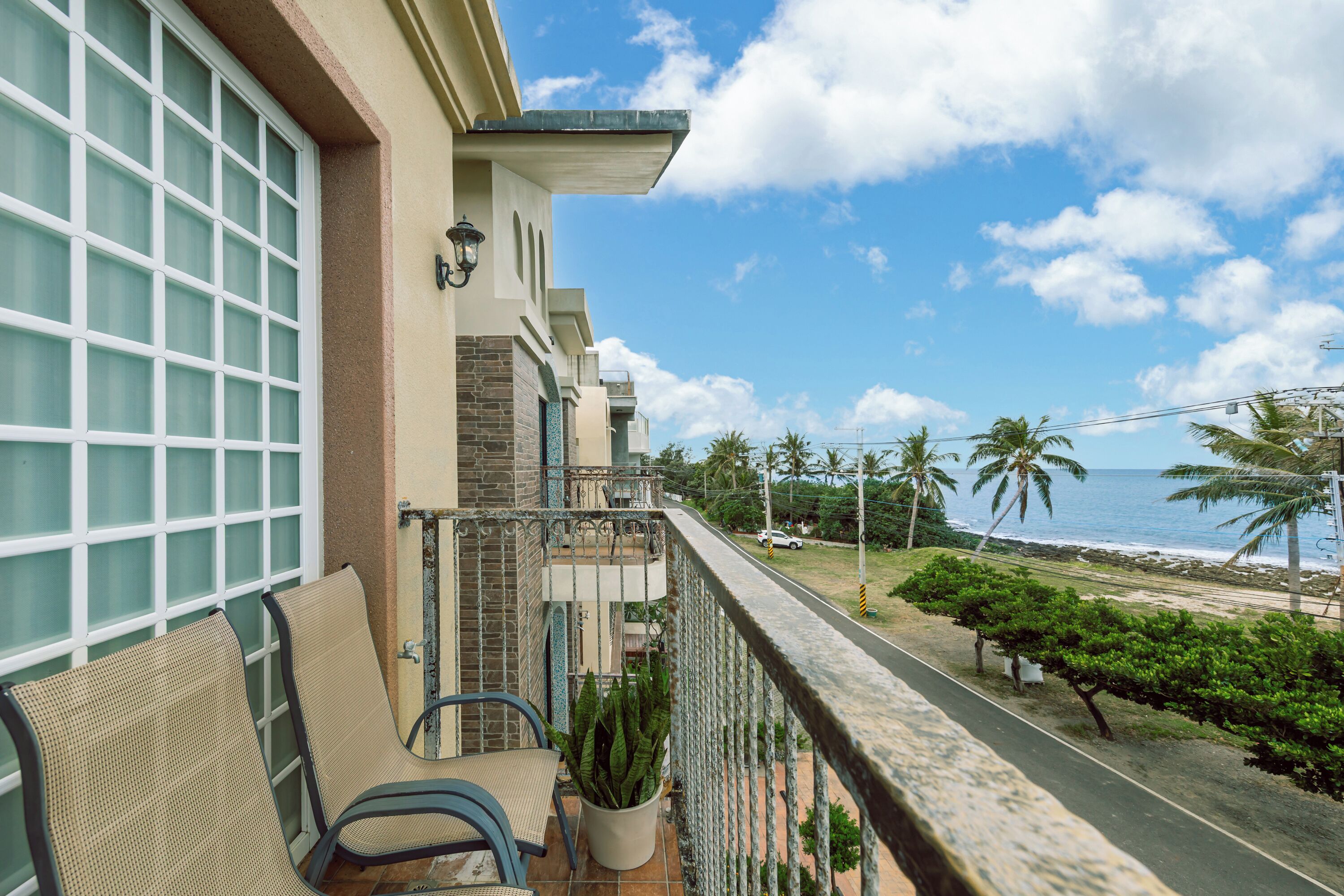 Quadruple Room with Sea View | Free WiFi, bed sheets