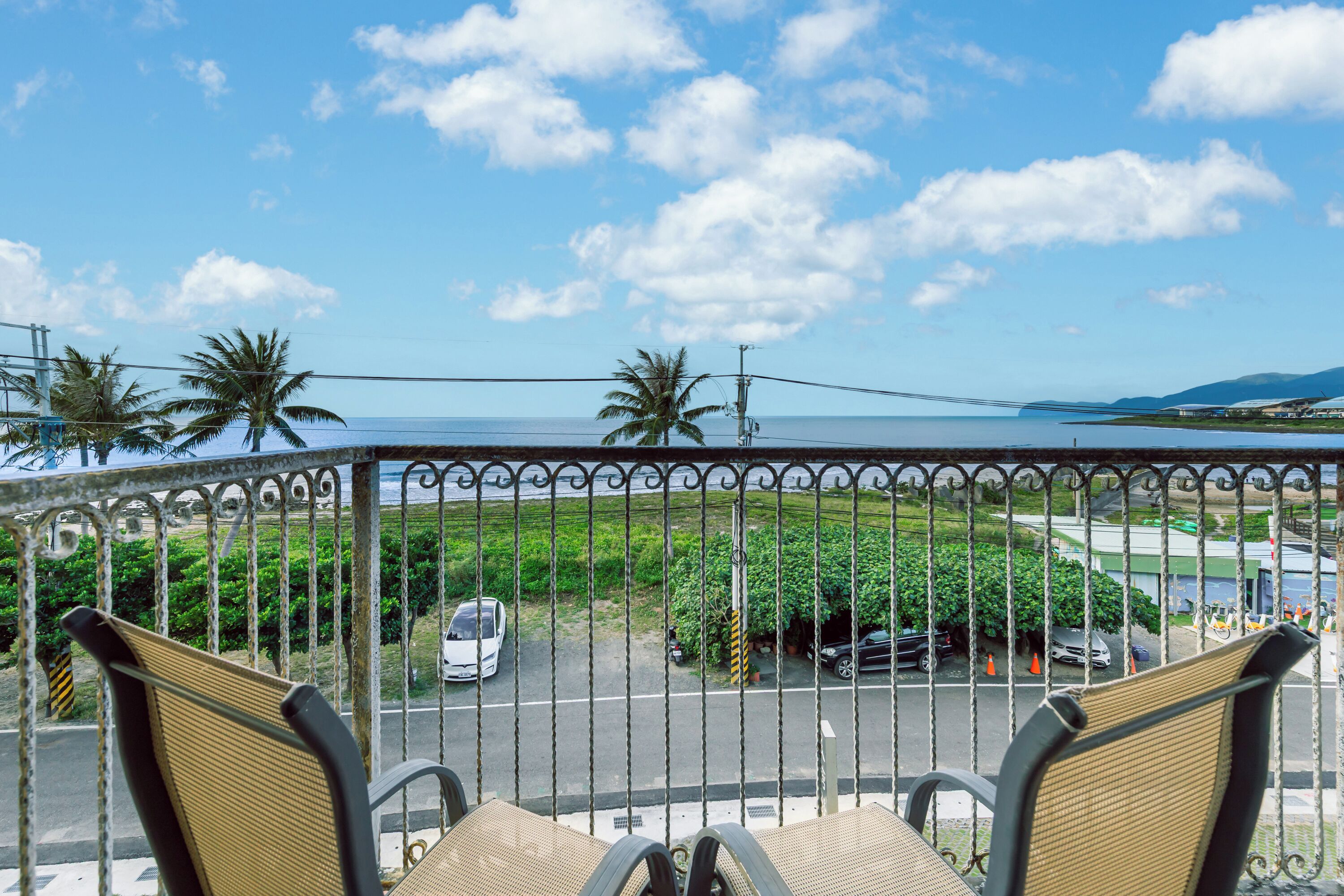 Deluxe Double Room with Balcony and Sea View | Balcony