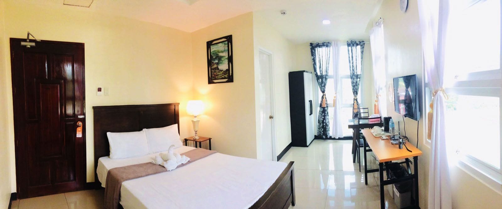 1 habitación, escritorio, wifi gratis y ropa de cama 