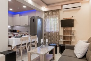 Luxury-Suite, 2 Schlafzimmer | Wohnbereich