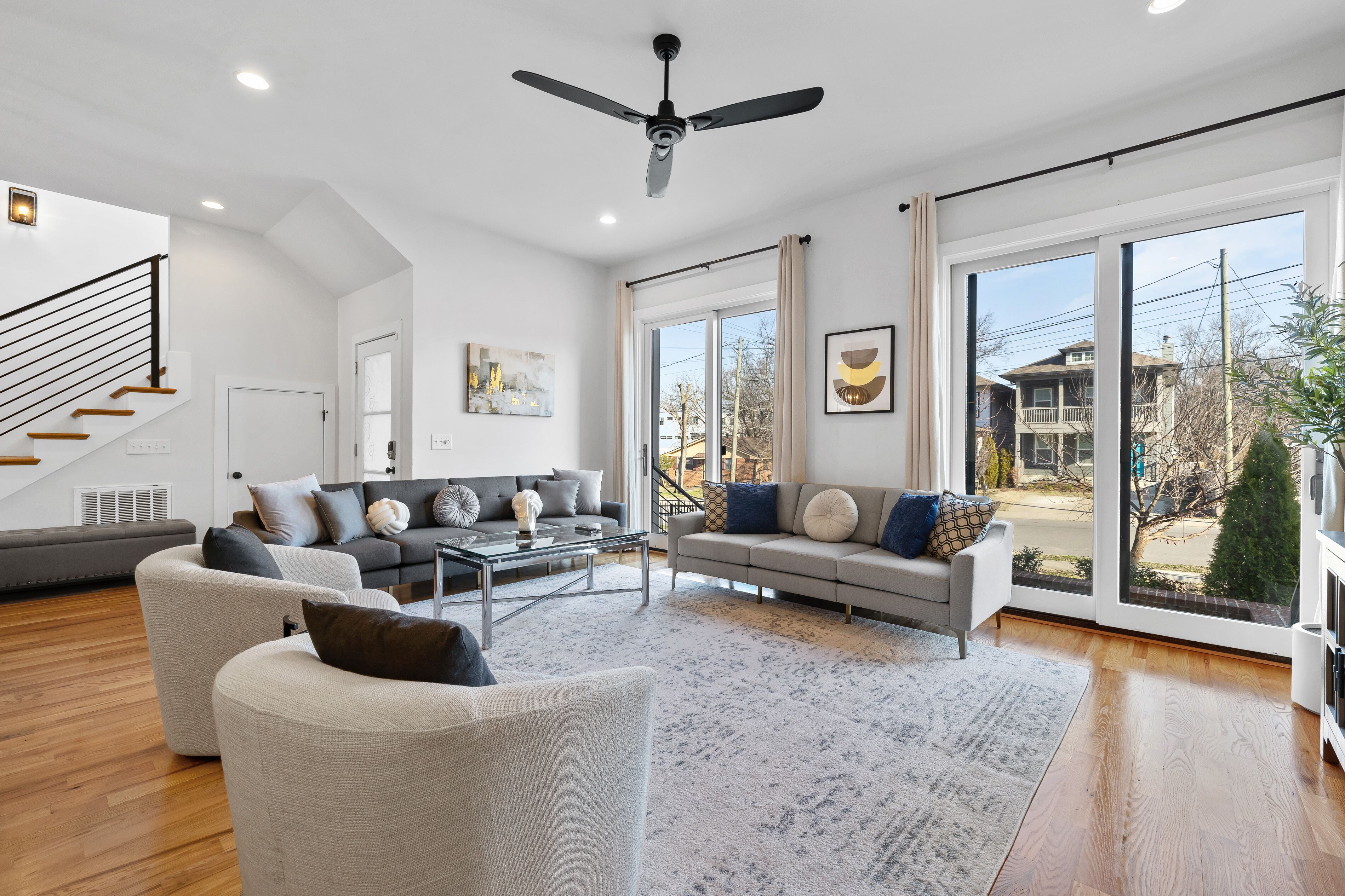 9 BEDS NEW Modern Home Near Downtown/Vandy/Gulch 