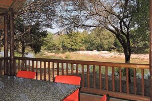 家庭木屋, 3 间卧室, 无烟房, 河景 | 露台