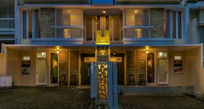 Dhanesvara Holistic Villa