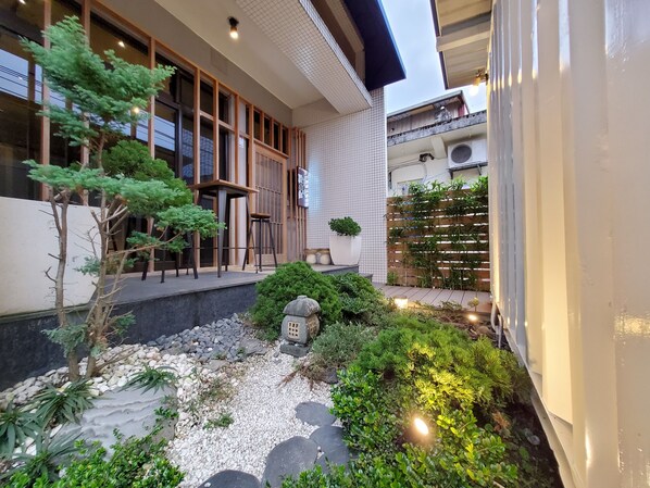 Courtyard - shanyue22 (Jiaoxi)