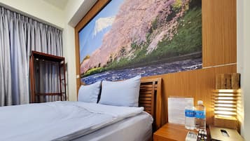 Habitación doble Prestigio, 1 cama Queen size, balcón, vista a la montaña | 1 habitación, ropa de cama de alta calidad, edredón y minibar