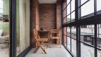 Deluxe Suite, 1 Bedroom, Courtyard Area (Lubicz 17 Street) | Balcony