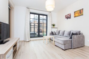 Living room - InPoint City Center Apartments (Kraków)