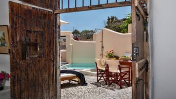 Grand Suite, 2 Bedrooms, Private Pool (Plunge) | Terrace/patio