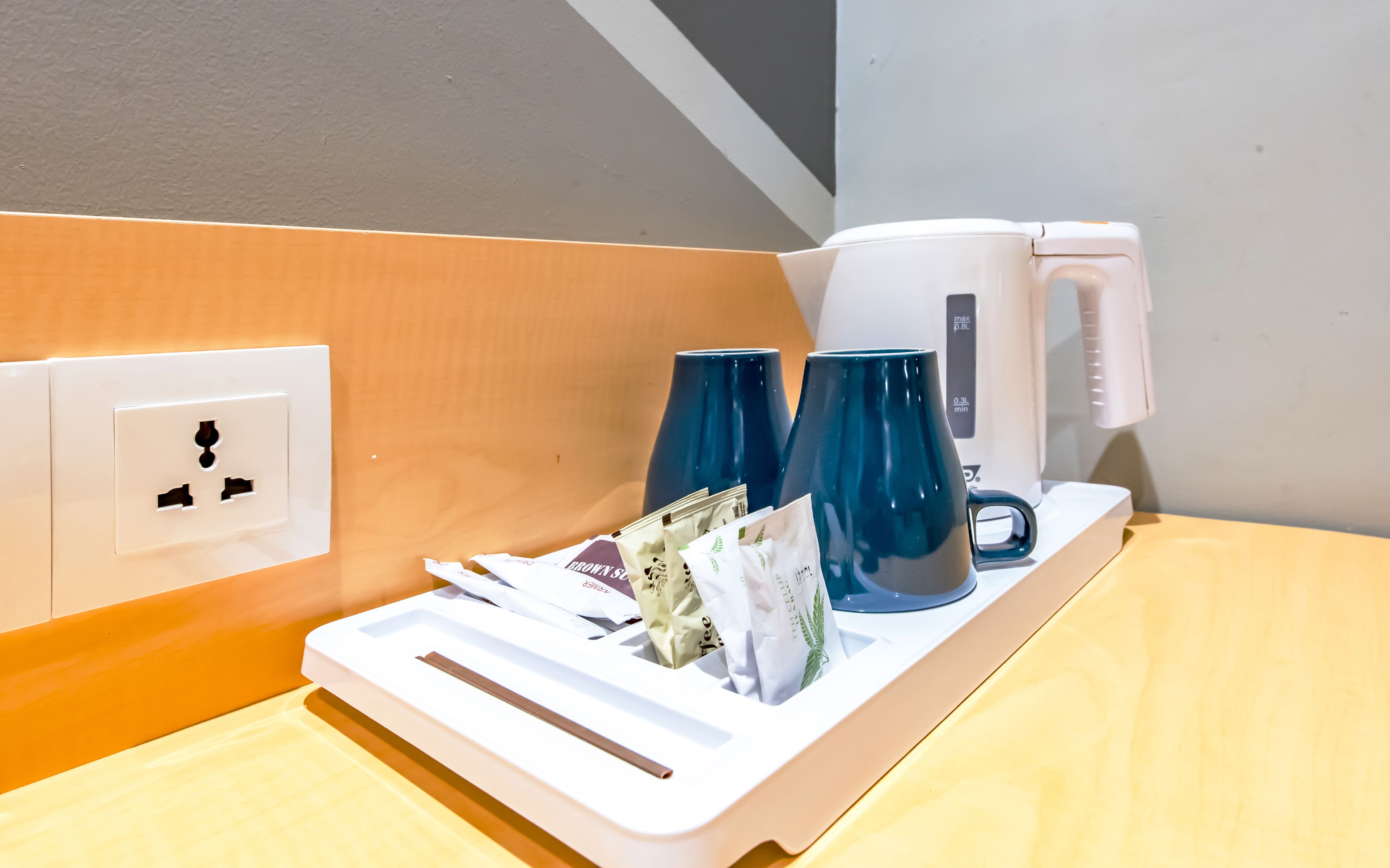 Photo - Juno Jatinegara Jakarta