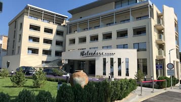 Fachada de la propiedad