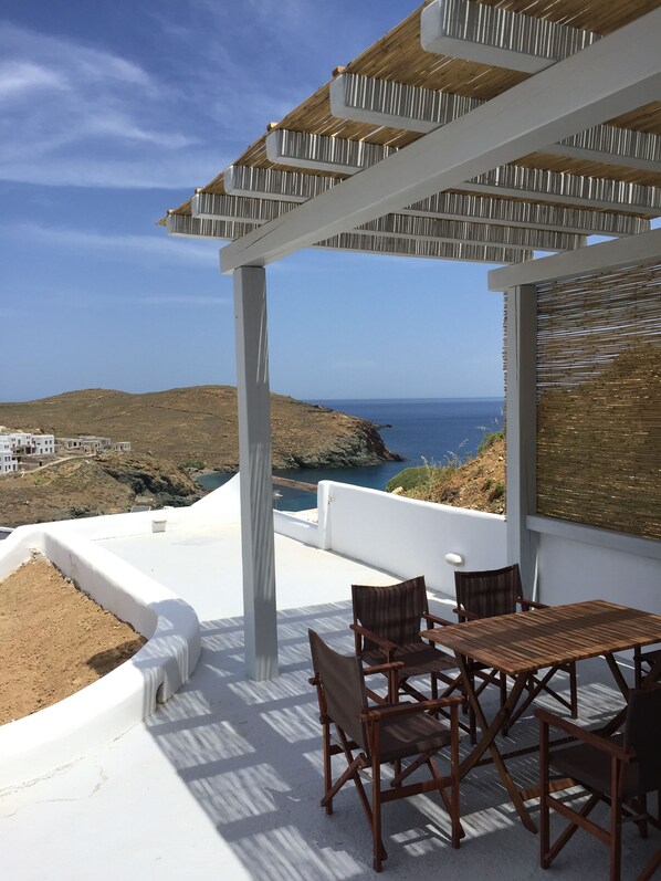 Elite Villa, 3 Bedrooms, Sea View, Beachside | Terrace/patio