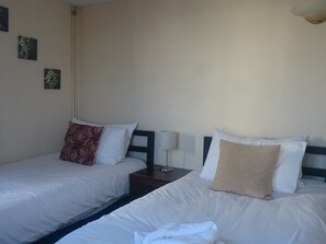 Comfort Twin Room, Ensuite, Garden View