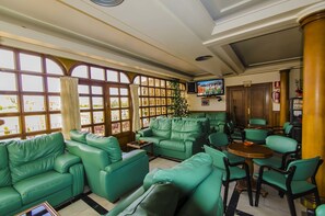 Bar (in der Unterkunft)