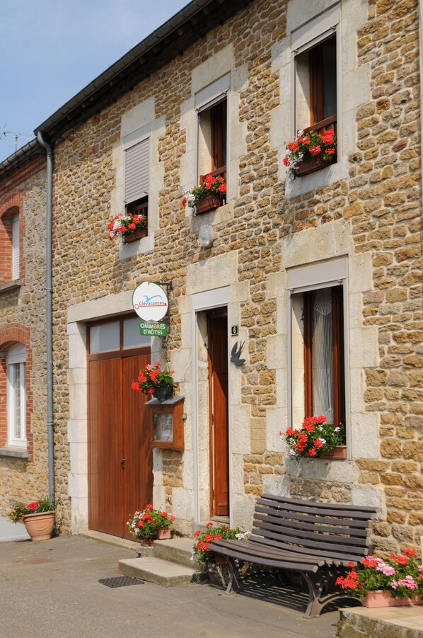 Façade de l’hébergement