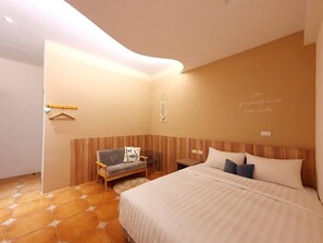 Chambre Double Standard, 1 chambre | Bureau, rideaux occultants, Wi-Fi gratuit, draps fournis