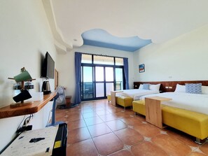 Chambre Quadruple Panoramique, 1 chambre | Bureau, rideaux occultants, Wi-Fi gratuit, draps fournis