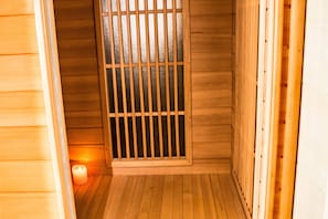 Bangalô, 3 quartos, sauna seca | 1 quarto, cofres nos quartos, cortinas blackout, berços (sobretaxa)