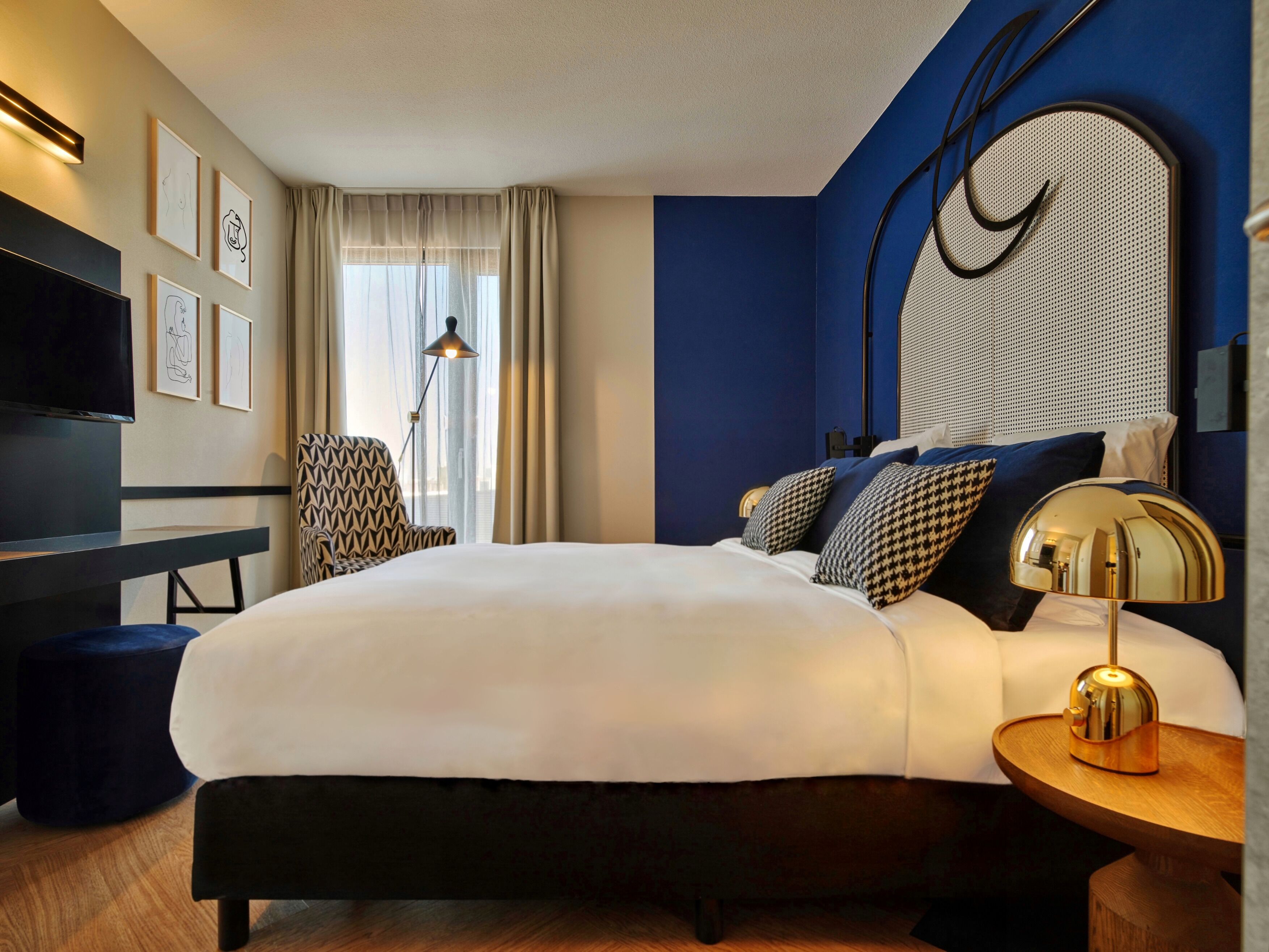 Tallelokero huoneessa, äänieristys, silitysrauta/-lauta, ilmainen Wi-Fi