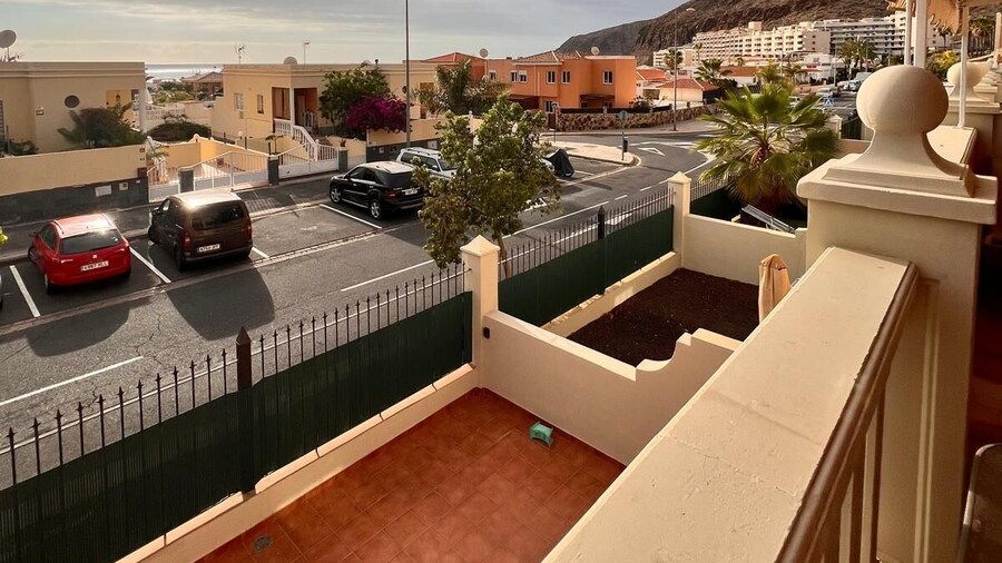 Elegant Palm Mar Apartment