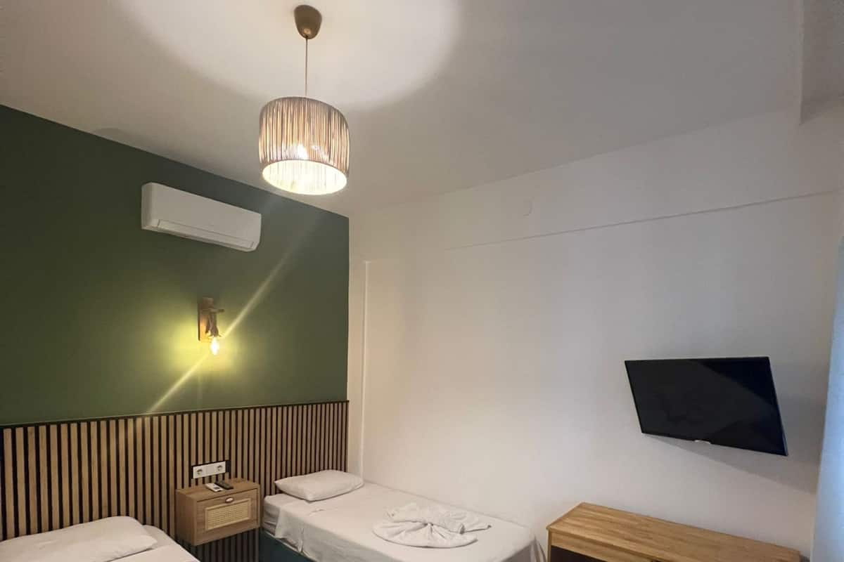 Minibar, desk, blackout drapes, free WiFi