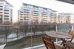 Deluxe Apartment, Private Bathroom | Terrace/patio