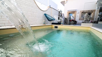 Suite Junior, piscina privata | Vasca idromassaggio
