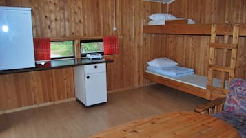 キャビン 共用バスルーム | アイロン / アイロン台、WiFi (無料)