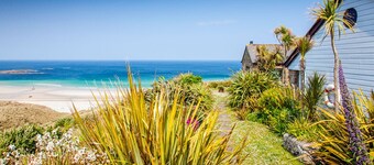 Sheldrake, Beach Villa, Sea-views, Large Garden