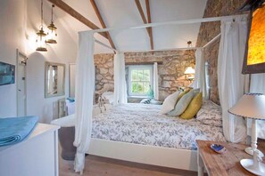 4 Schlafzimmer, Bügeleisen/Bügelbrett, kostenloses WLAN, Bettwäsche
