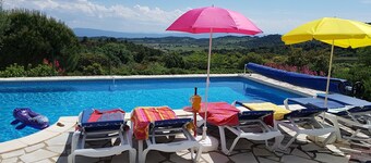 Villa en Camplong con Piscina y Naturaleza