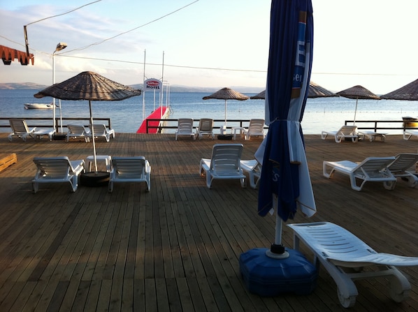 Sun deck