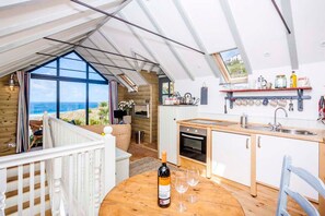 TV, DVD player - Sandpipers, Beach Cottage, Great Sea Views, Patio (Sennen)