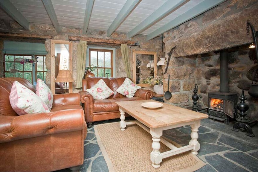 Petra, Beach Cottage, Great Sea Views, Garden - Sennen Cove