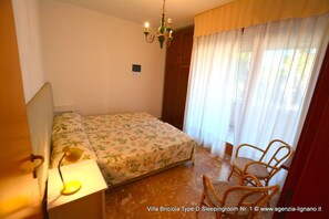 Departamento superior, 3 habitaciones (briD) | Caja de seguridad en la habitación y tabla de planchar con plancha 