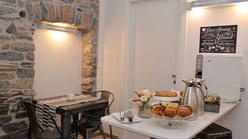 Colazione a base di specialità locali inclusa, servita tutte le mattine
