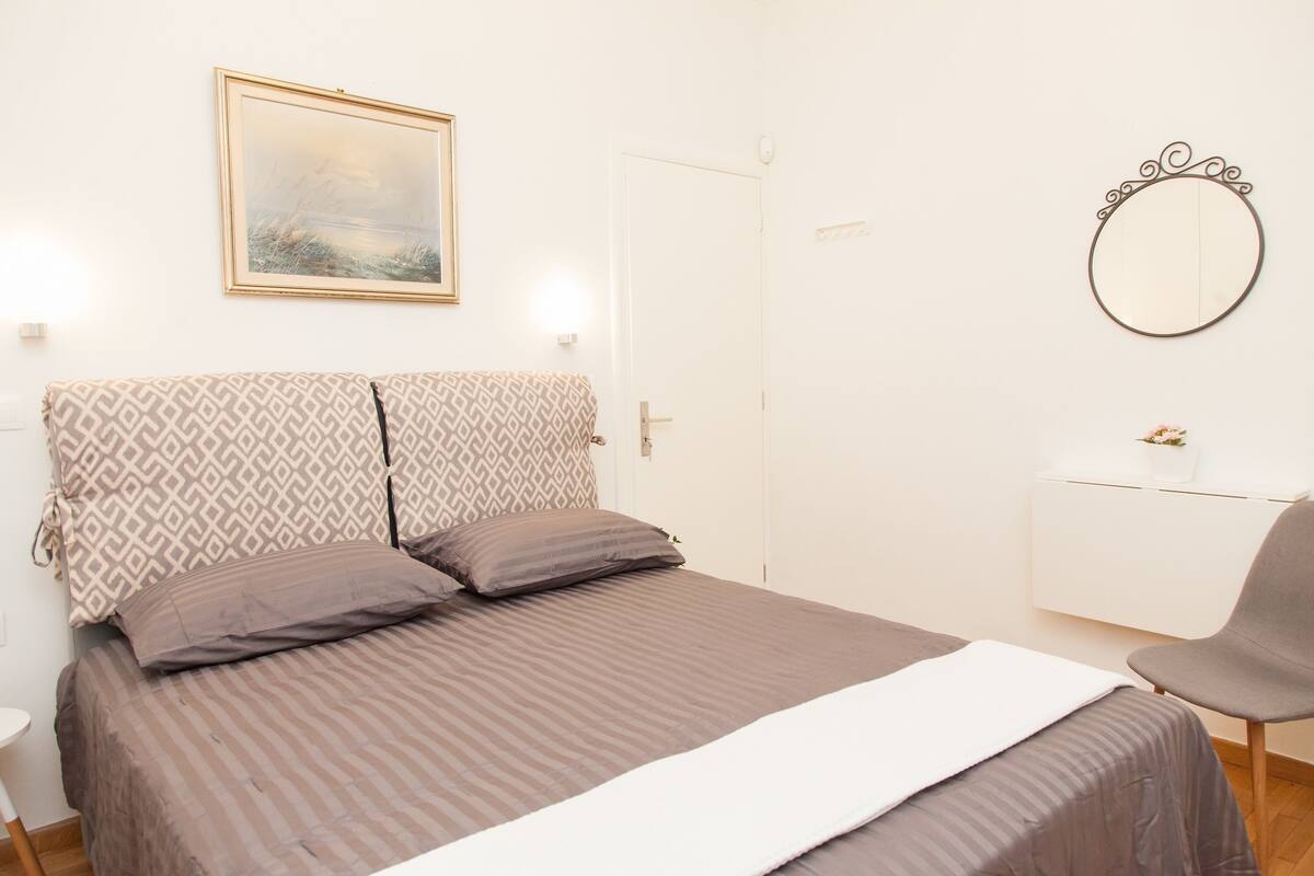 Apartamento | 1 quarto, Wi-Fi de cortesia, roupa de cama