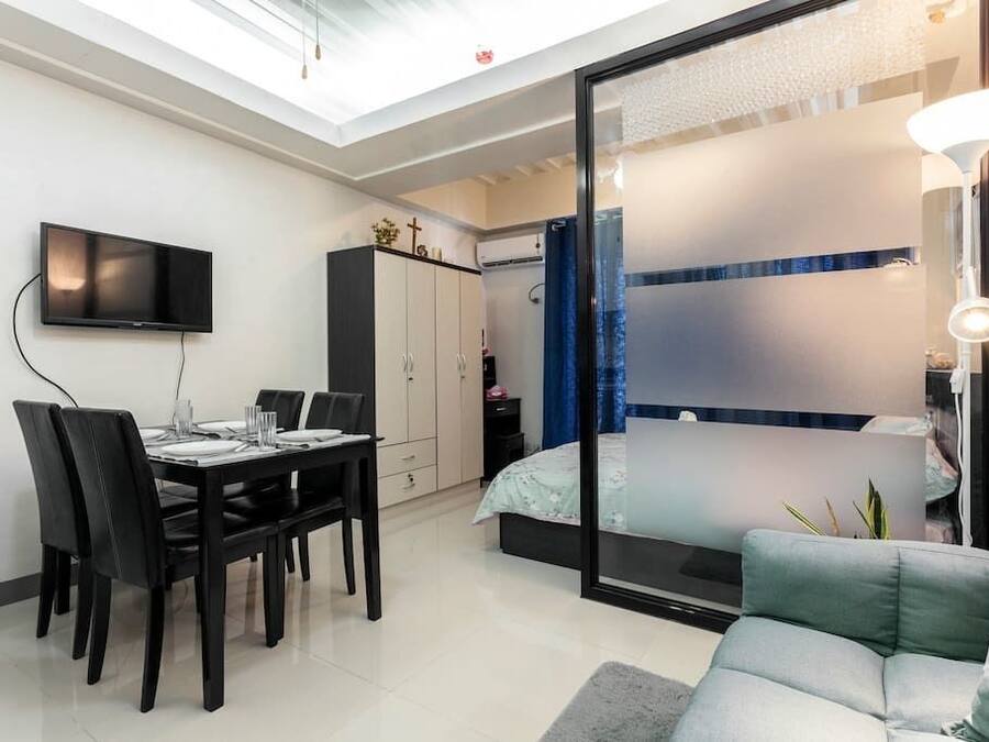 Standard Studio | Living area