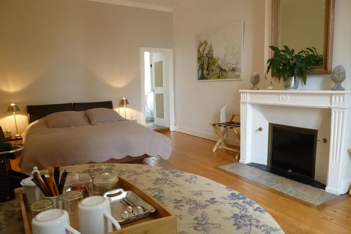 Double Room, Garden View (Des Cordeliers) | Individually decorated, individually furnished, desk, iron/ironing board