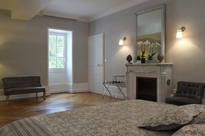Suite (Des Remparts) | Room amenity
