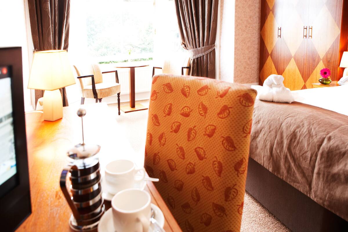 desk, iron/ironing board, free cots/infant beds, free wifi