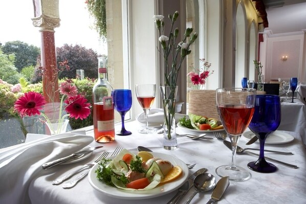 Café da manhã e jantar