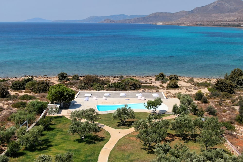 Eight Dimensions Capari Suites Elafonisos