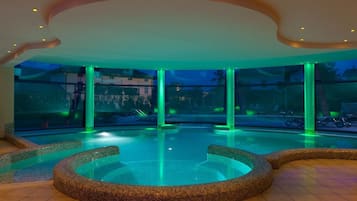 Indoor pool, 2 outdoor pools, sun loungers