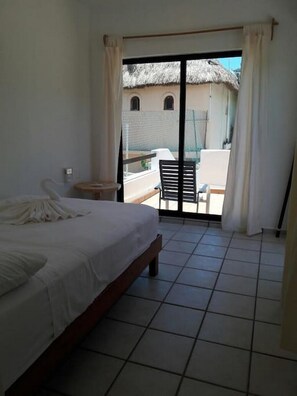 Family Townhome, 2 Bedrooms | 2 bedrooms, free WiFi