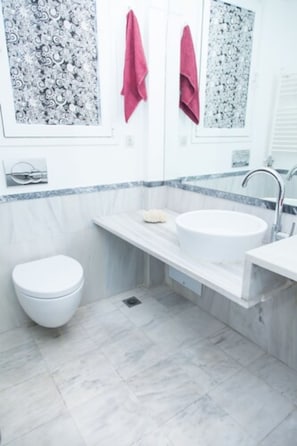 Studio | Badezimmer