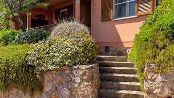 Superior Cottage | Terrace/patio